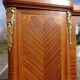 Armoire ancienne style Louis XVI avec bronzes et marqueterie de bois