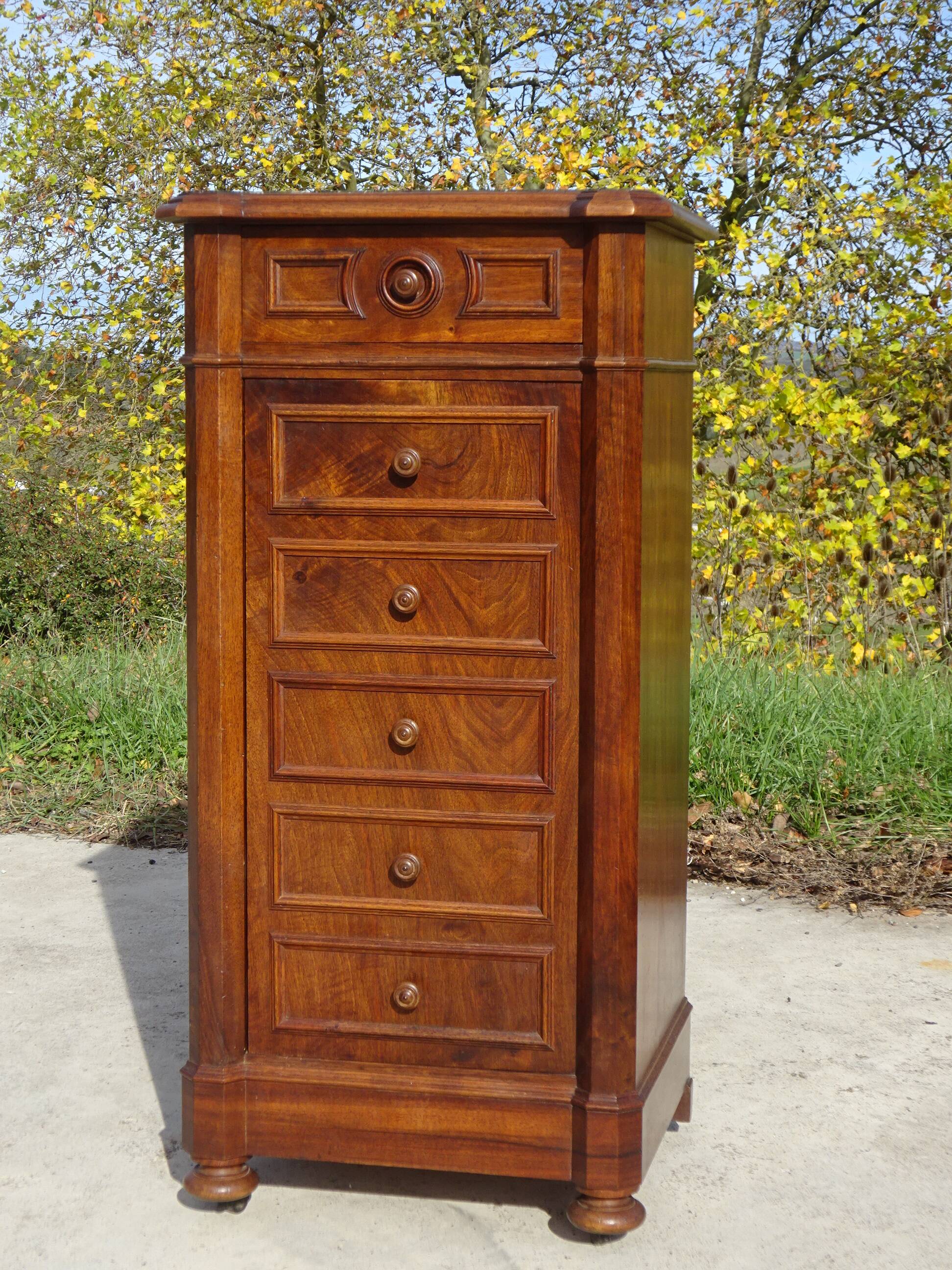 Nightstand with false drawers in walnut and marble, Louis Philippe