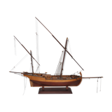 Wooden boat model
