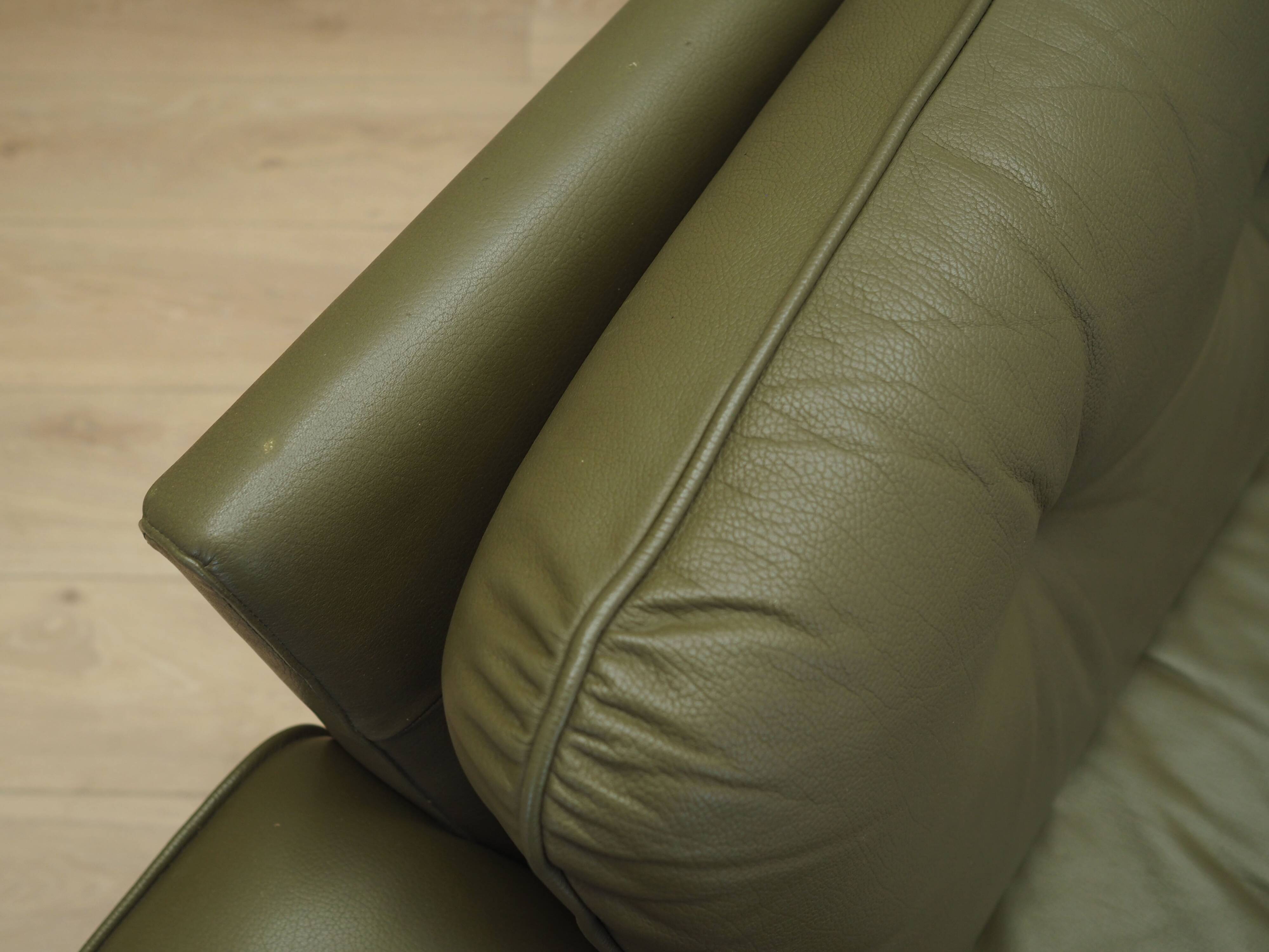Canapé danois en cuir vert, années 1970
