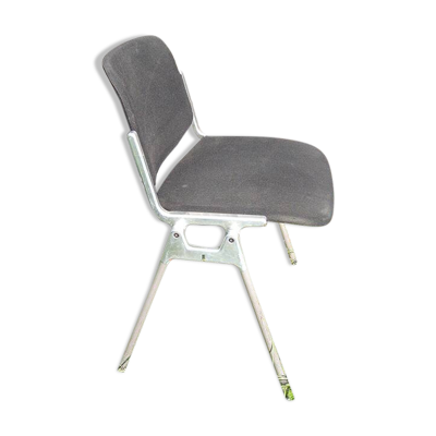 Ancienne chaises DSC 106 Giancarlo Piretti pour Castelli