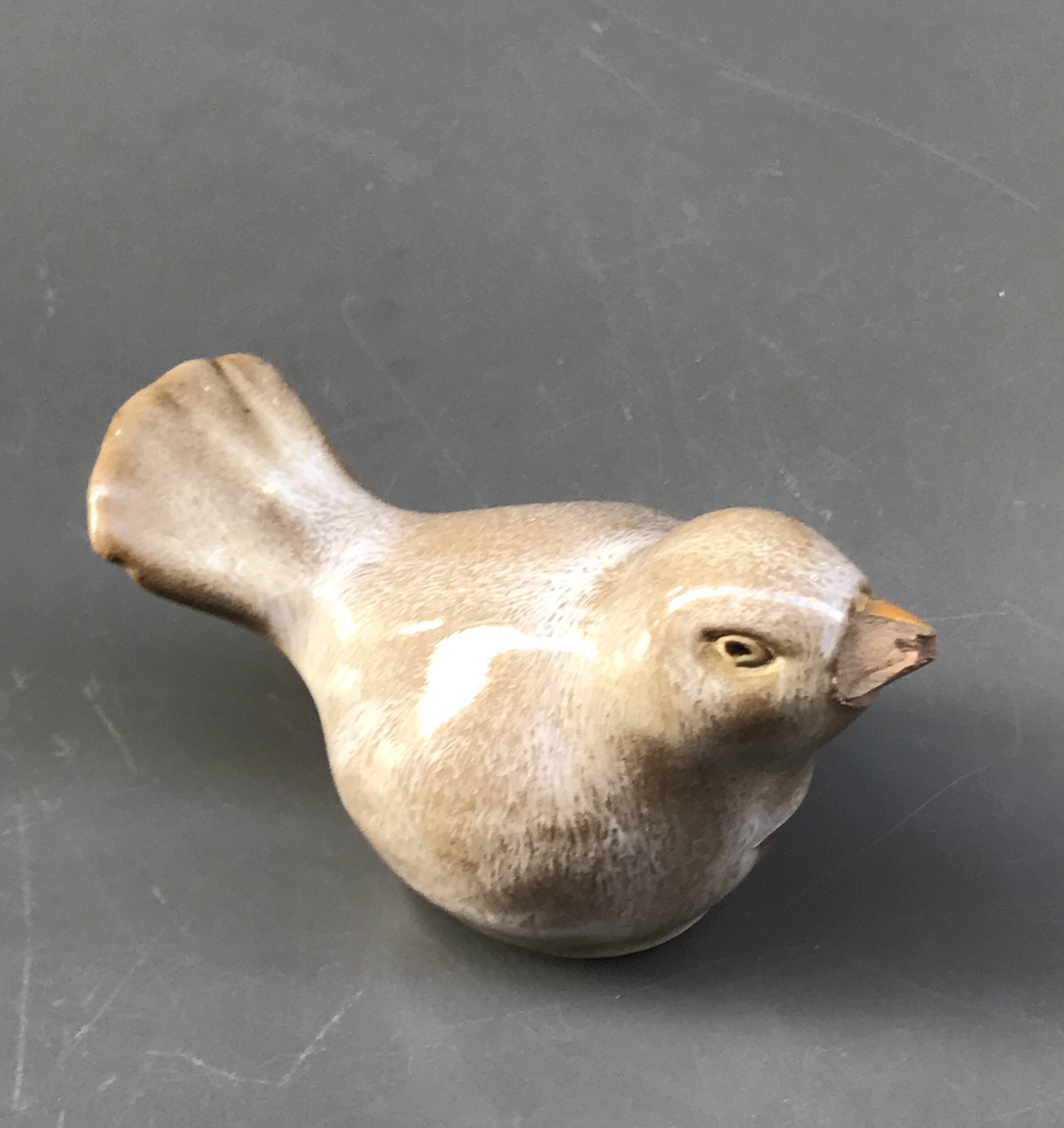 Beige ceramic bird