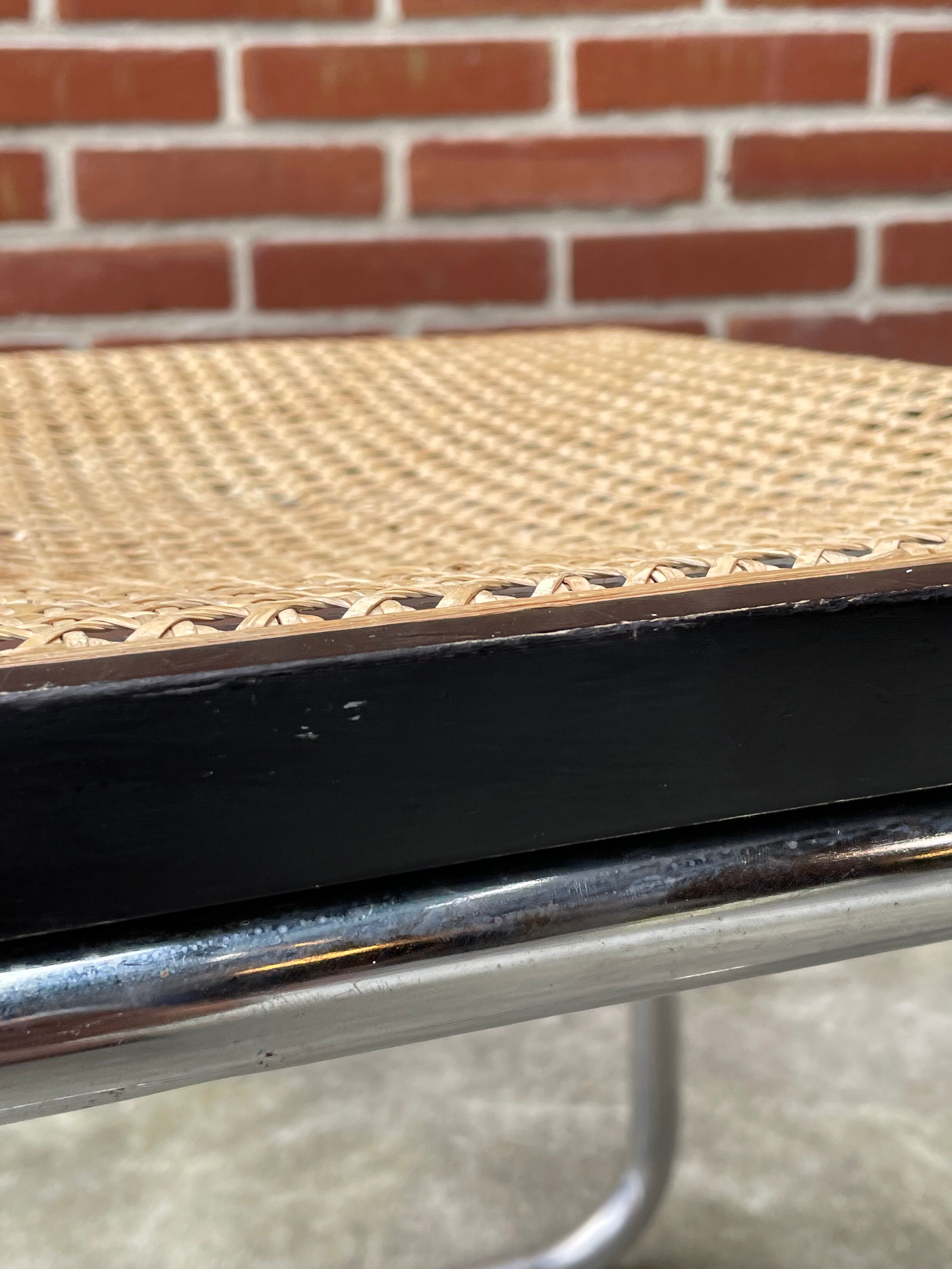 Cesca design chair b32 model