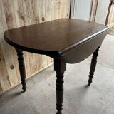 Drop-leaf table