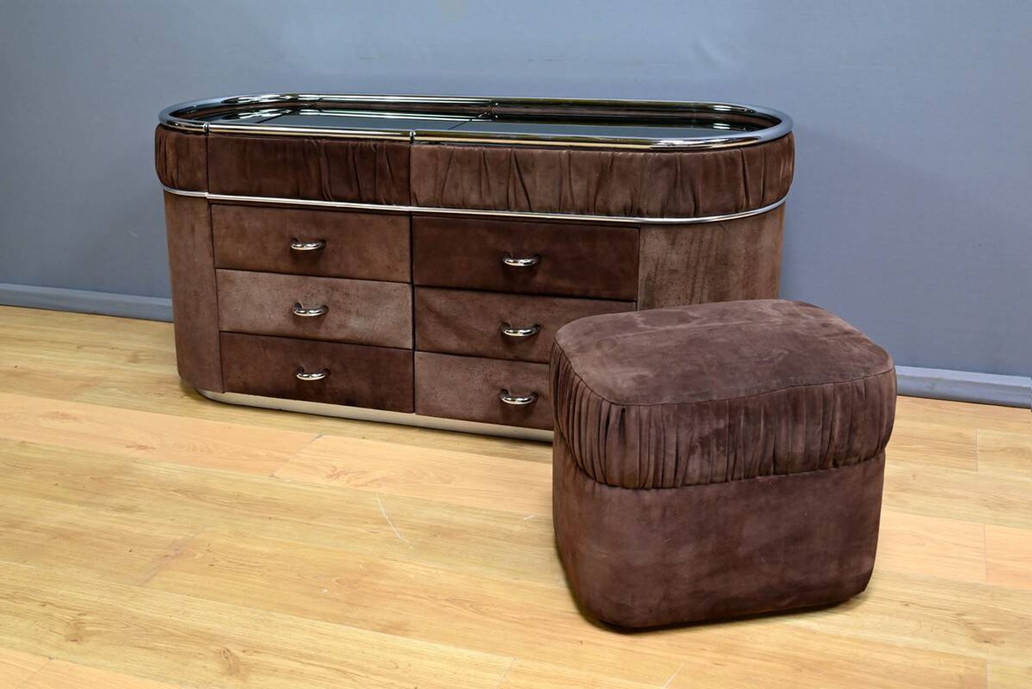 Coiffeuse et son Pouf, design Italien – 1970