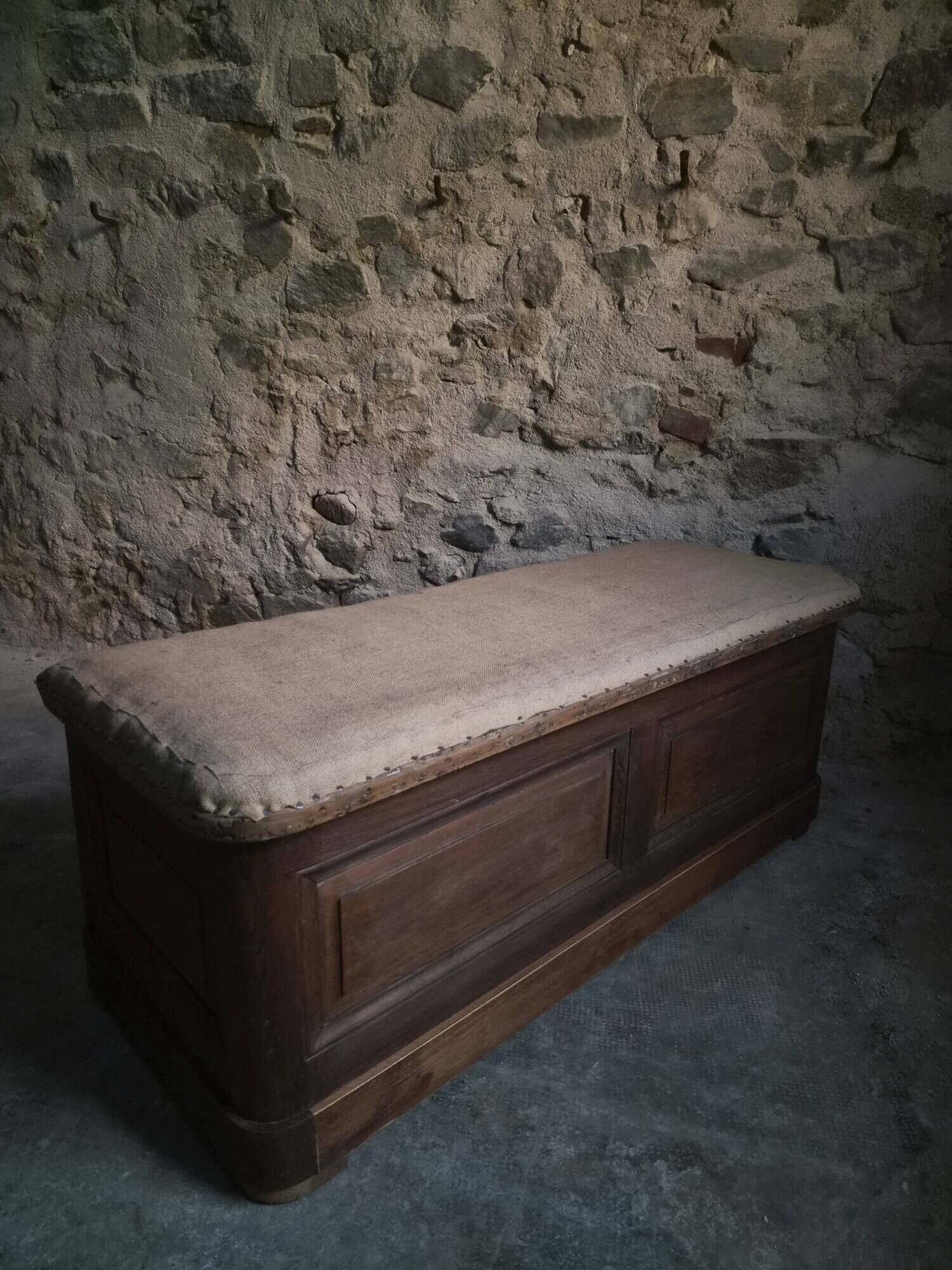 Antique French oak storage bench / blanket box, 1800–1850
