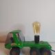 Lampe jouet camion vintage en métal vert