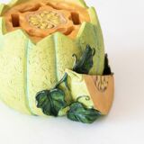 Ceramic trompe-l'oeil bowler spoon servant