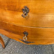 Vintage Louis XV commode in light solid wood, France 1920.