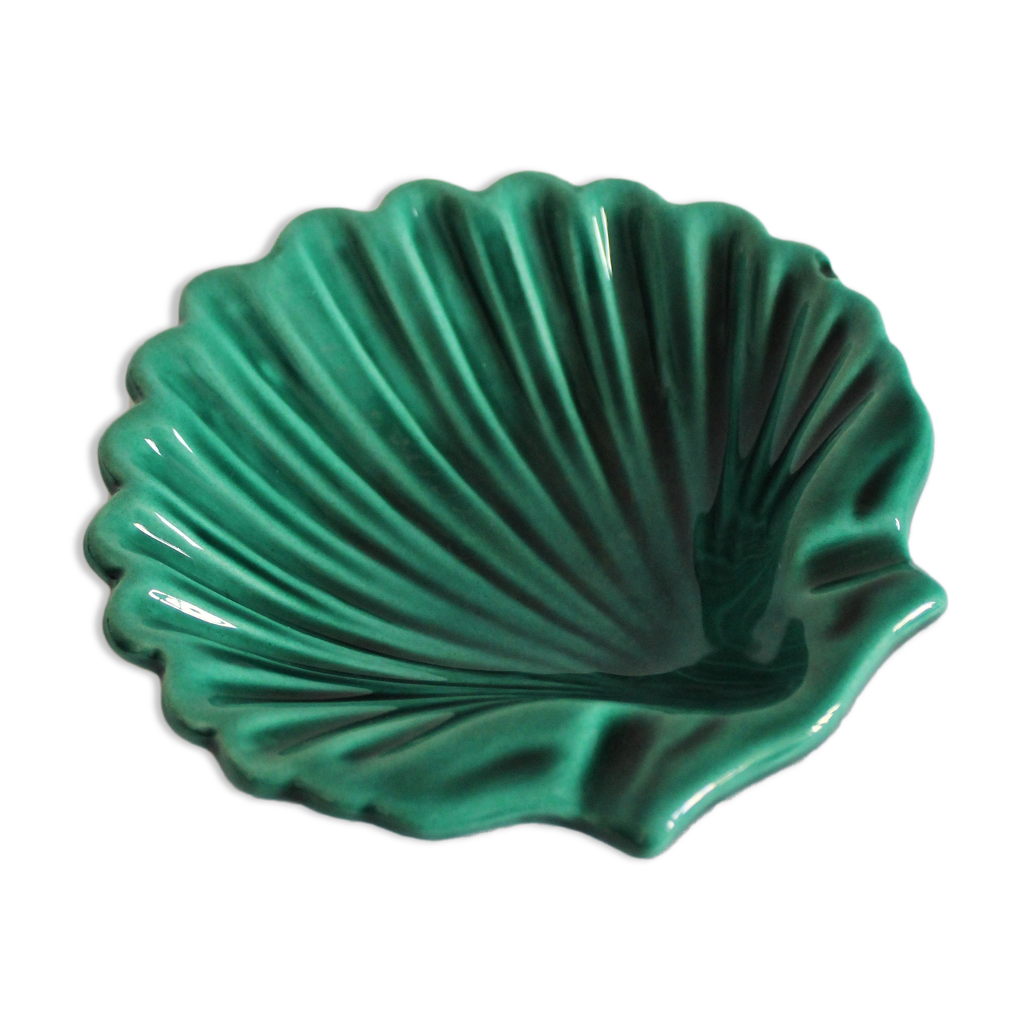 Vintage slurry shell ashtray