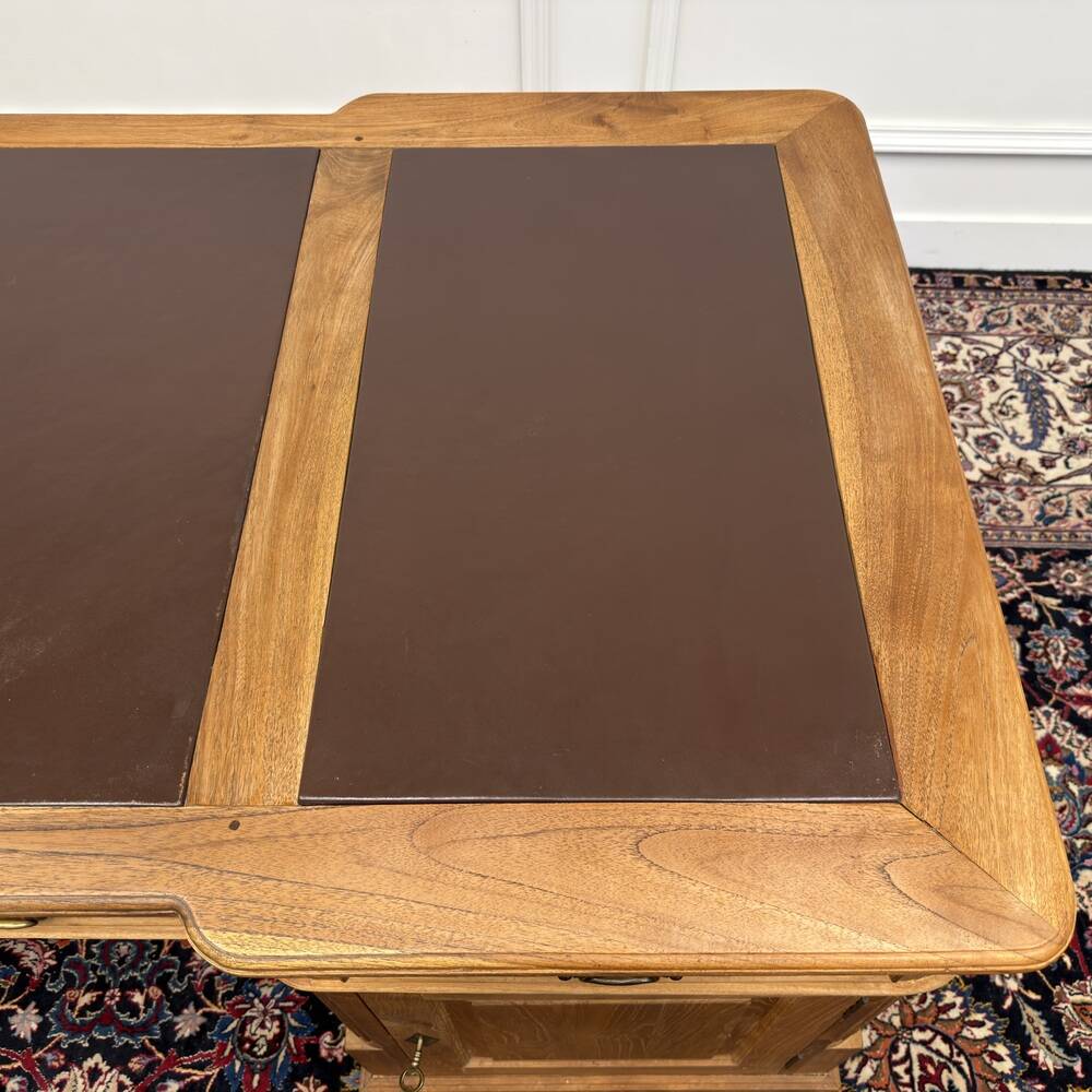 Bureau en teck anglais classique avec cuir marron