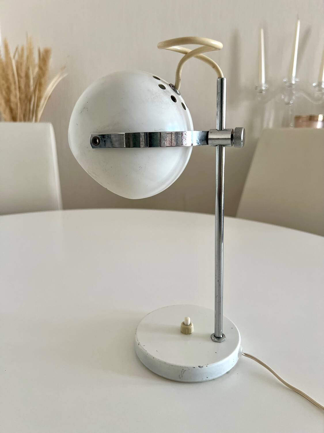 Vintage lamp from the 60s-70s, adjustable for table or wall – Space Age style