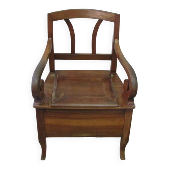 Ancien fauteuil en bois