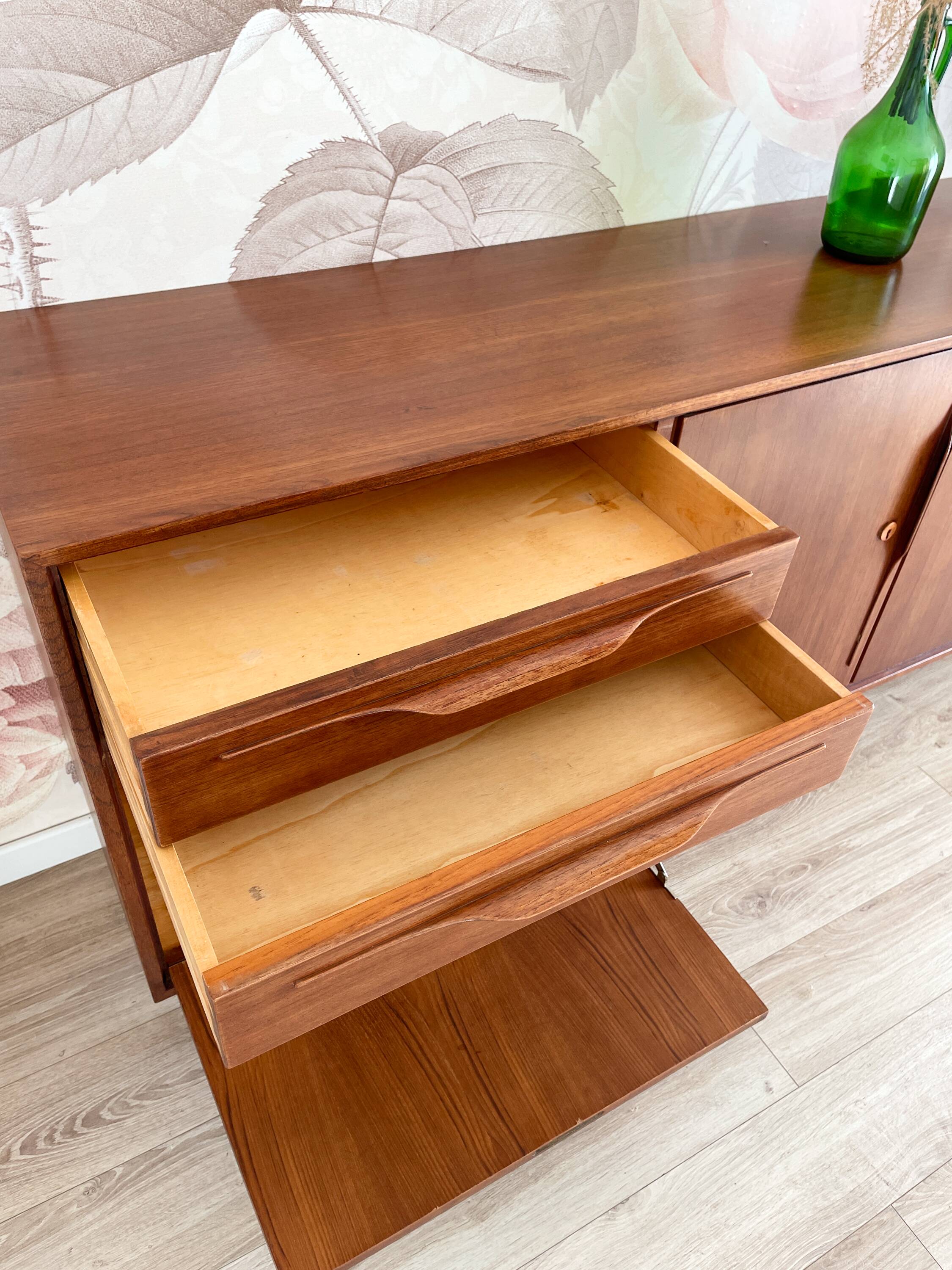 Enfilade scandinave Swiss Teak de 1965