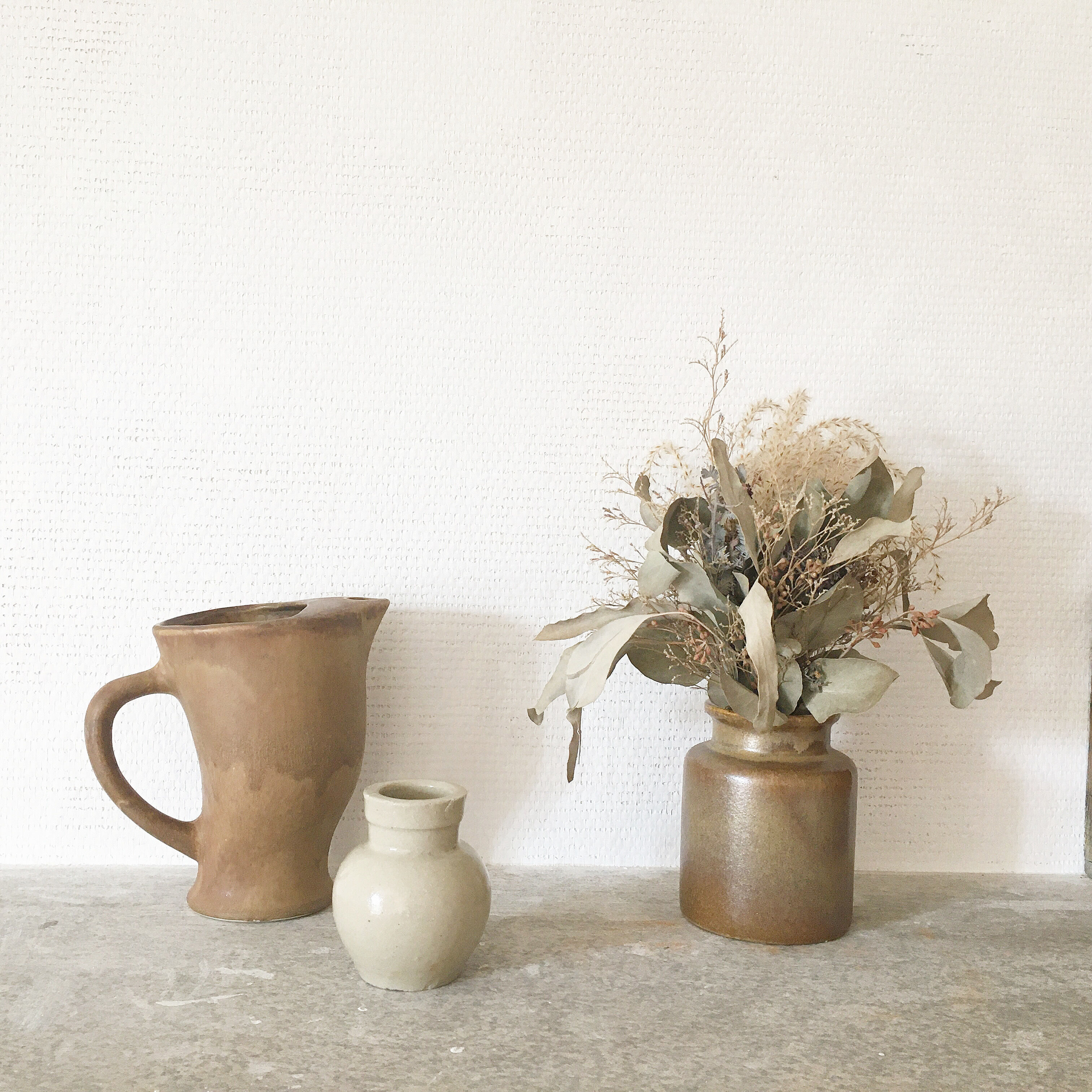 Lot of 3 sandstone items