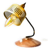 Lampe de table en teck et laiton, vers les années 1950/1960