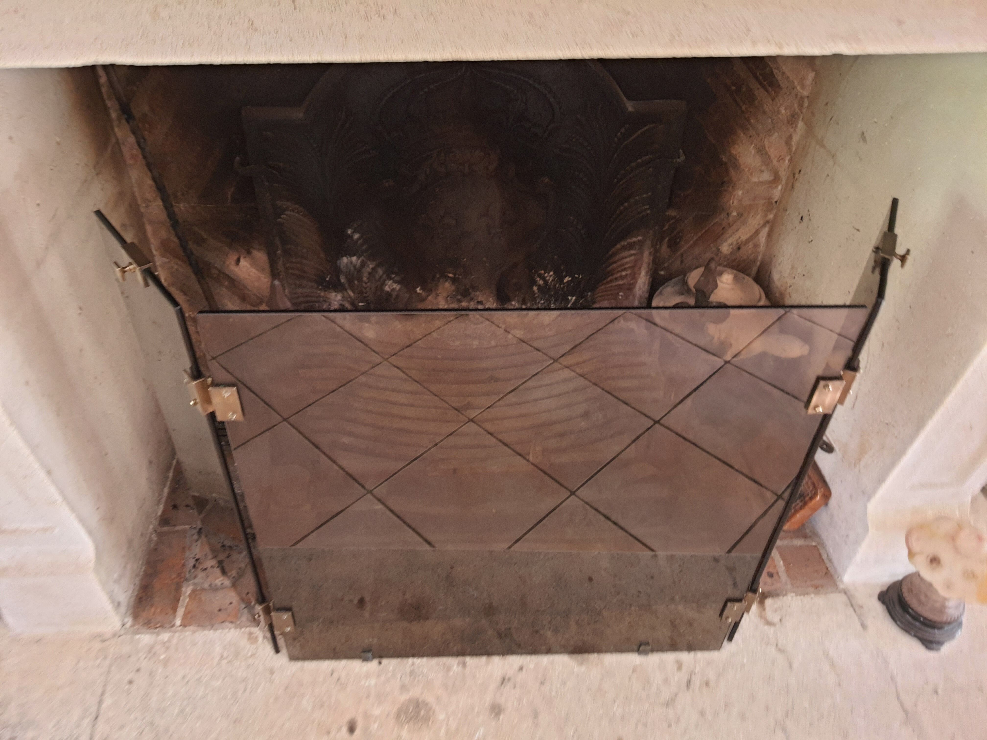Fire firewall 3 shutters vintage smoked glass