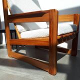Vintage armchair in solid pine 70s