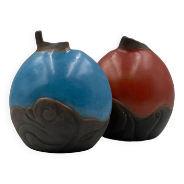 Wilmer W Ramirez, Set of 2 earthenware vase, South america 1990s