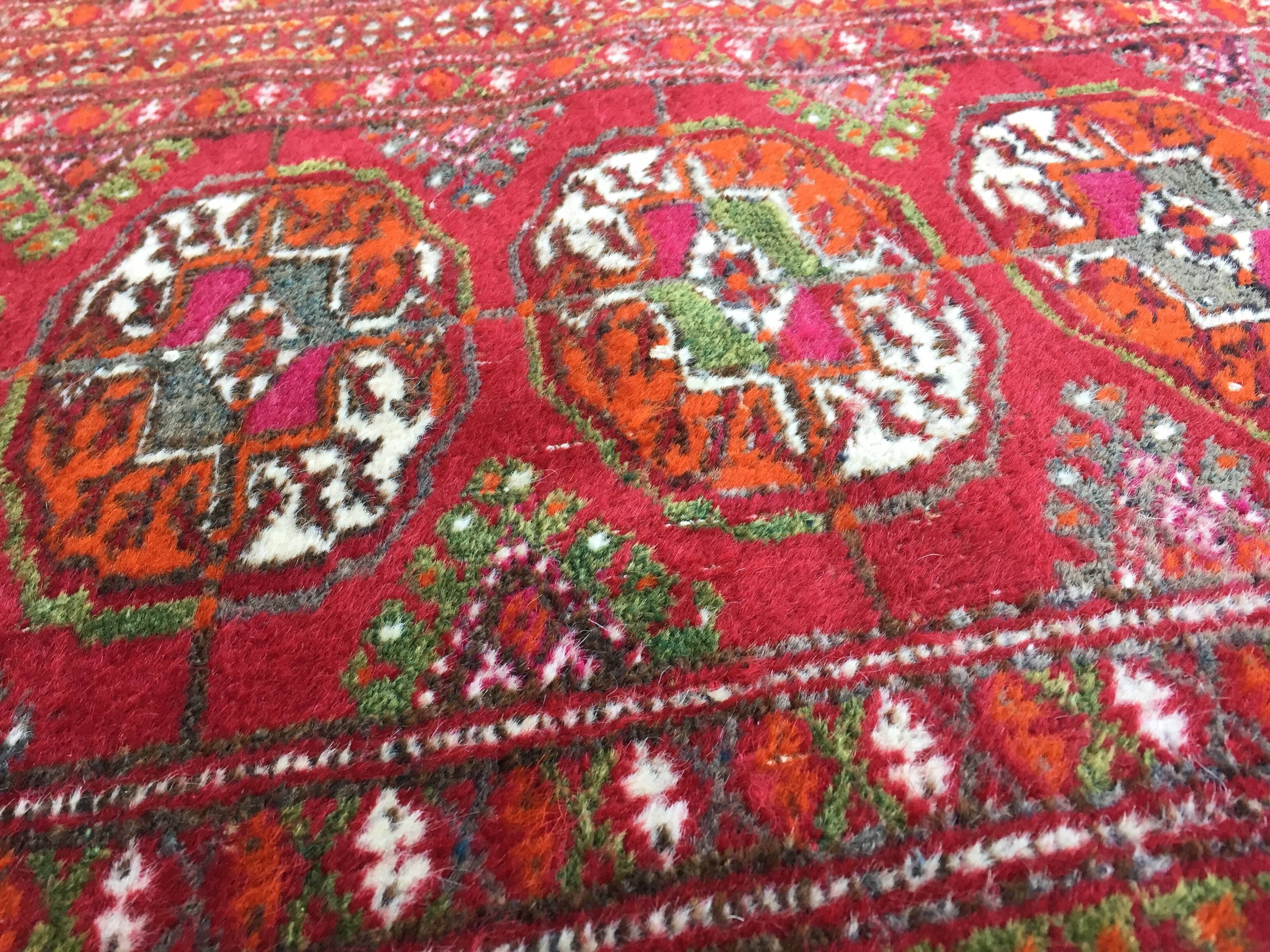 Vintage pure wool rug – 118 x 57cm