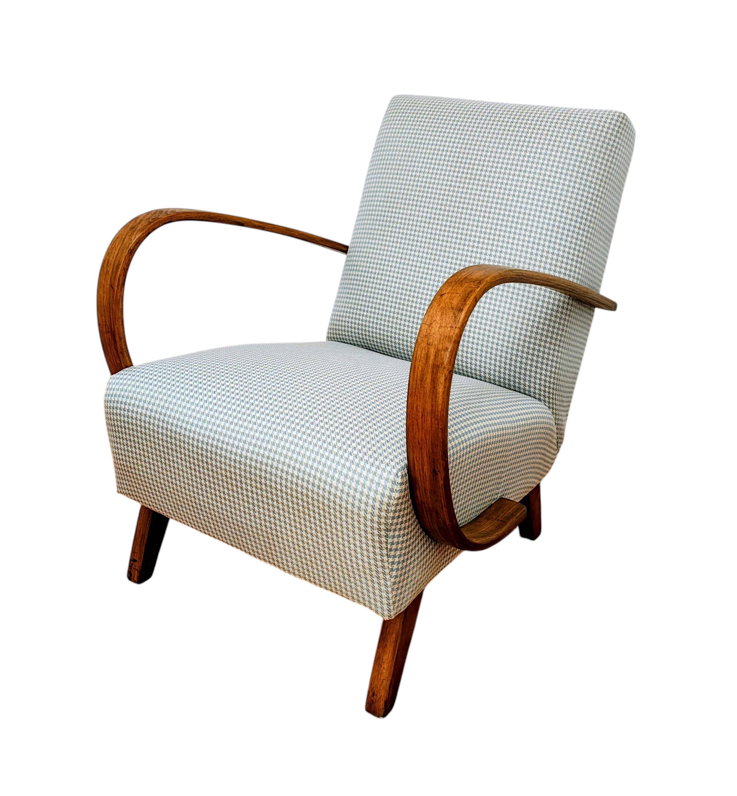 Armchair attributed to Jendrich Halabala for Up Závody, Former Czechoslovak