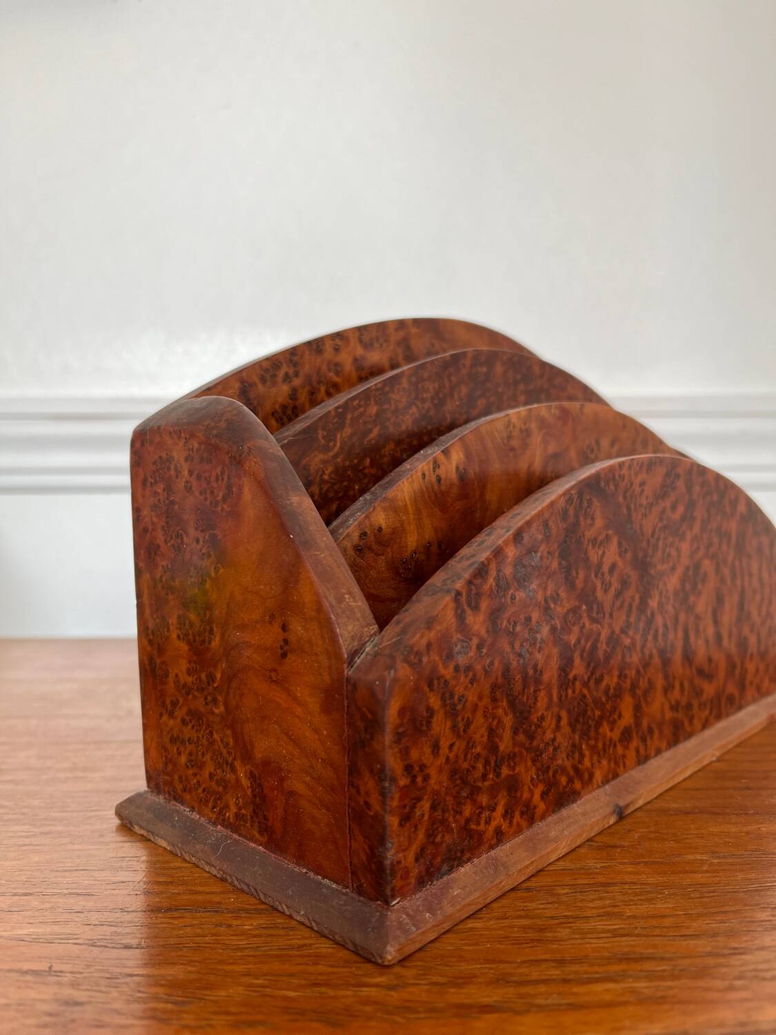 Thuja burl mail holder