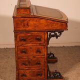 Davenport desk in burr walnut and inlays from the first part of