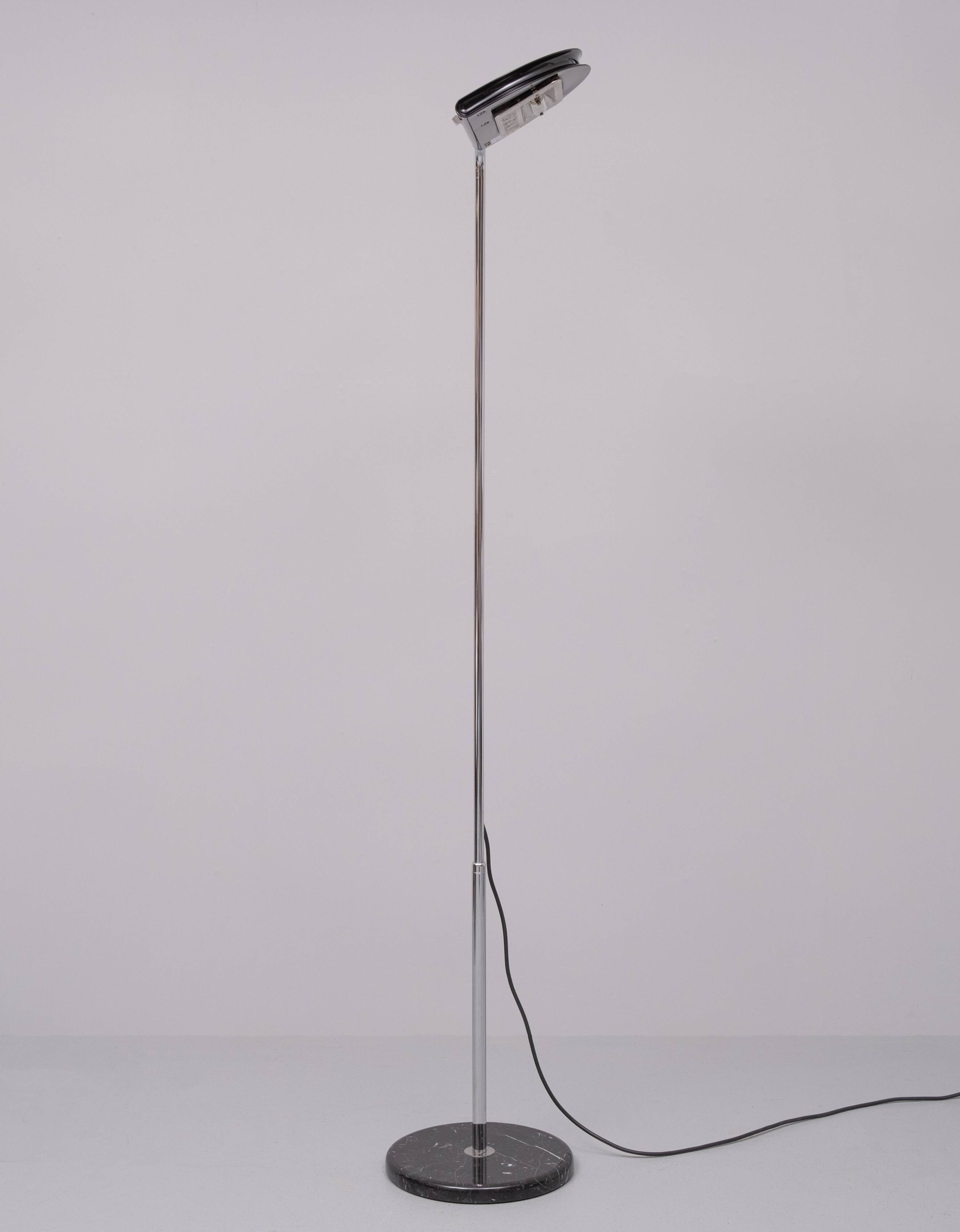 ‘Mezzaluna’ Floor Lamp door Bruno Gecchelin voor Skipper 1970s Italy