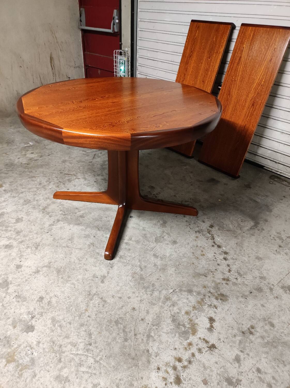 Table vintage Bauman