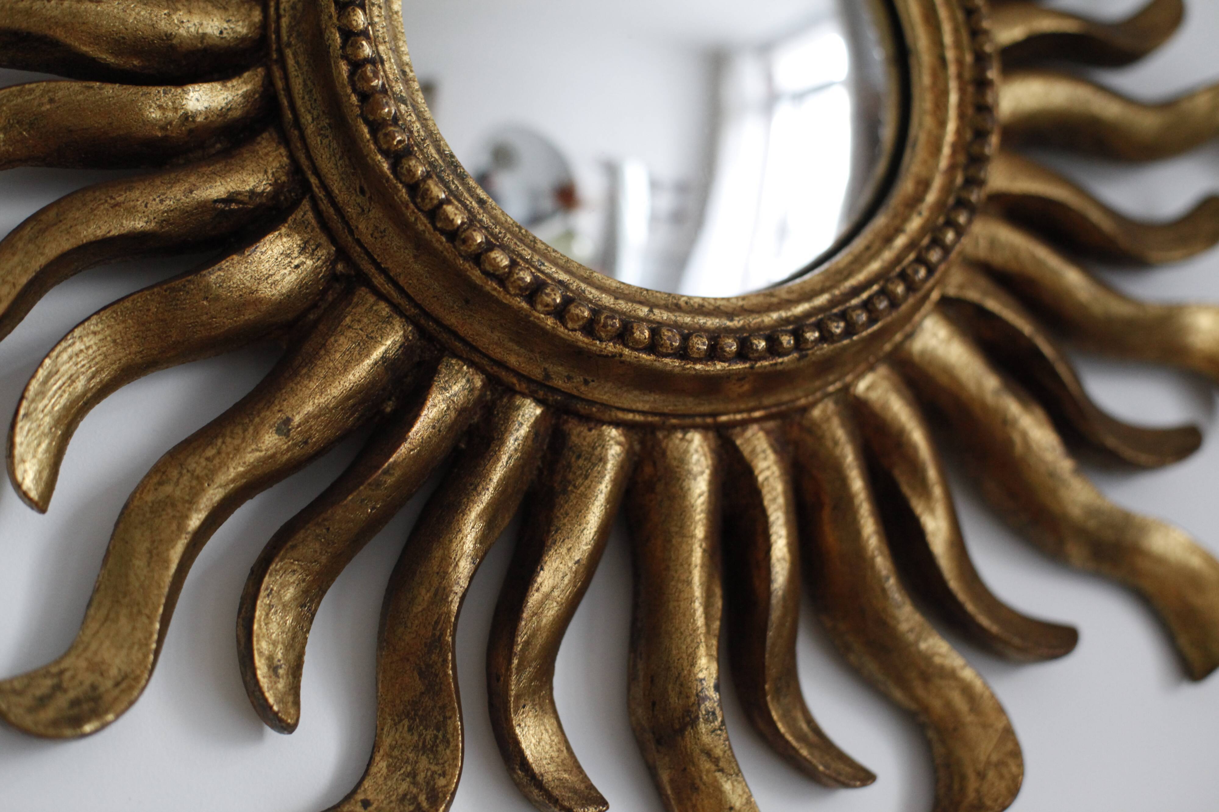 Mirror sun witch's eye