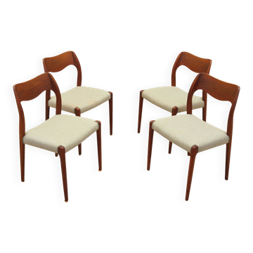 Ensemble de quatre chaises en teck, design danois, années 1960, designer : Niels Otto Møller
