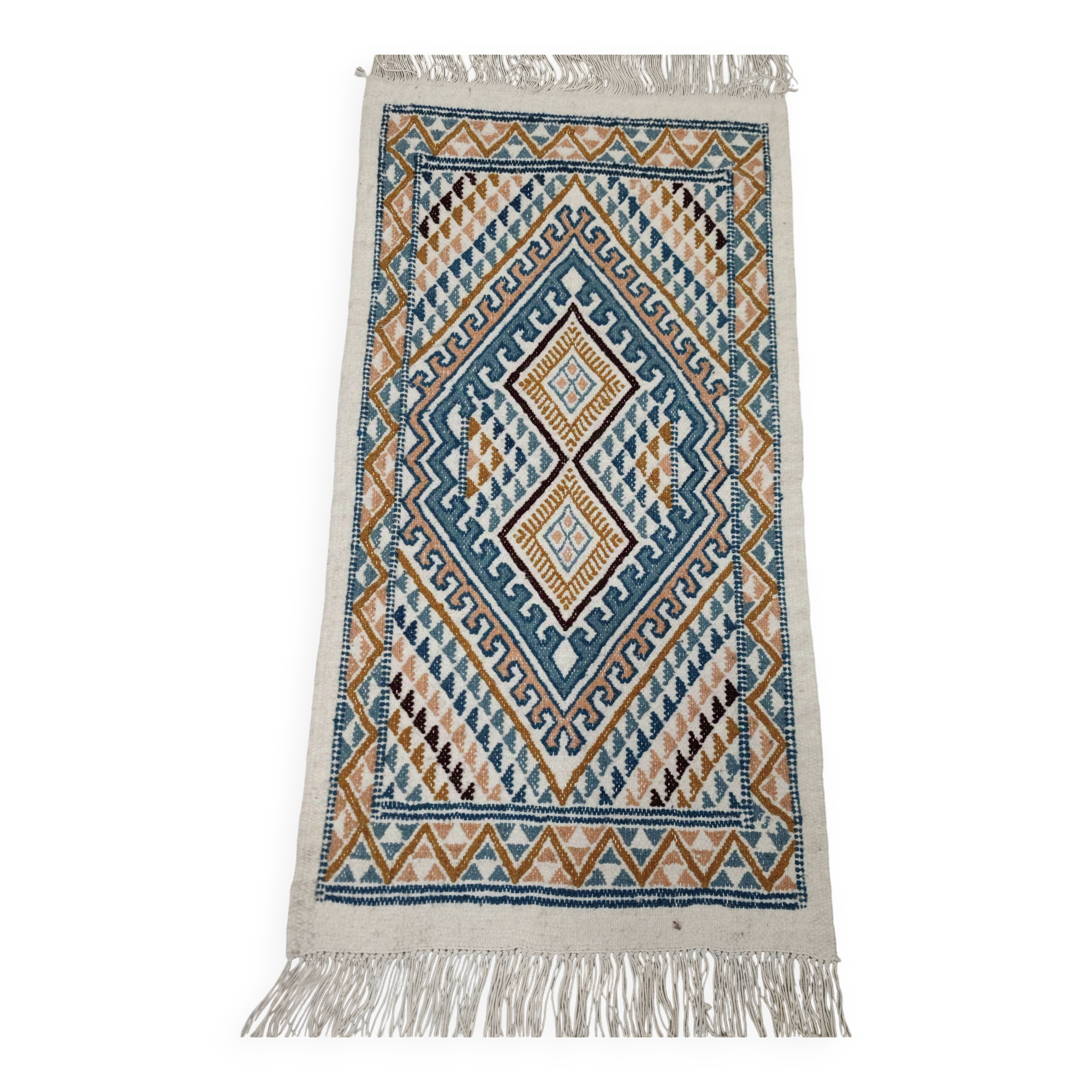 Handmade margoum rug in natural wool
