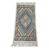 Handmade margoum rug in natural wool
