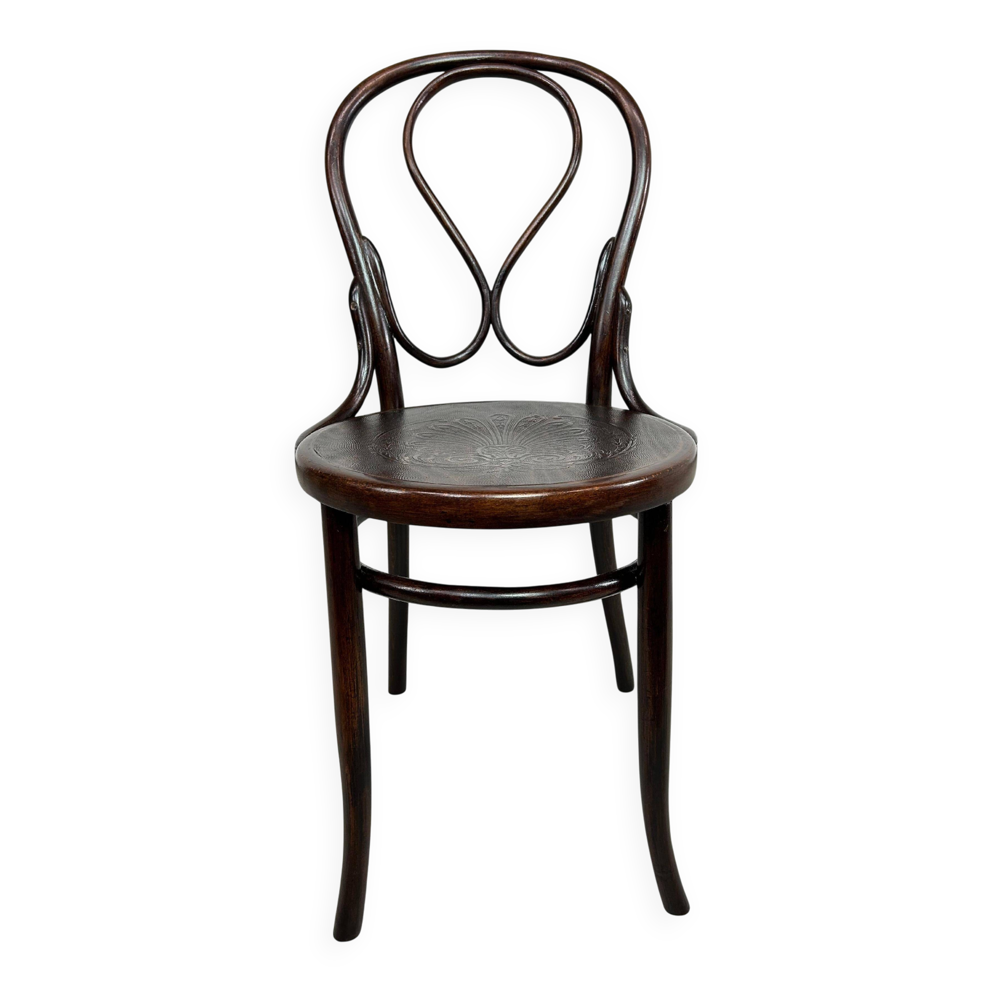 Bentwood dining chair no. 20 by Thonet