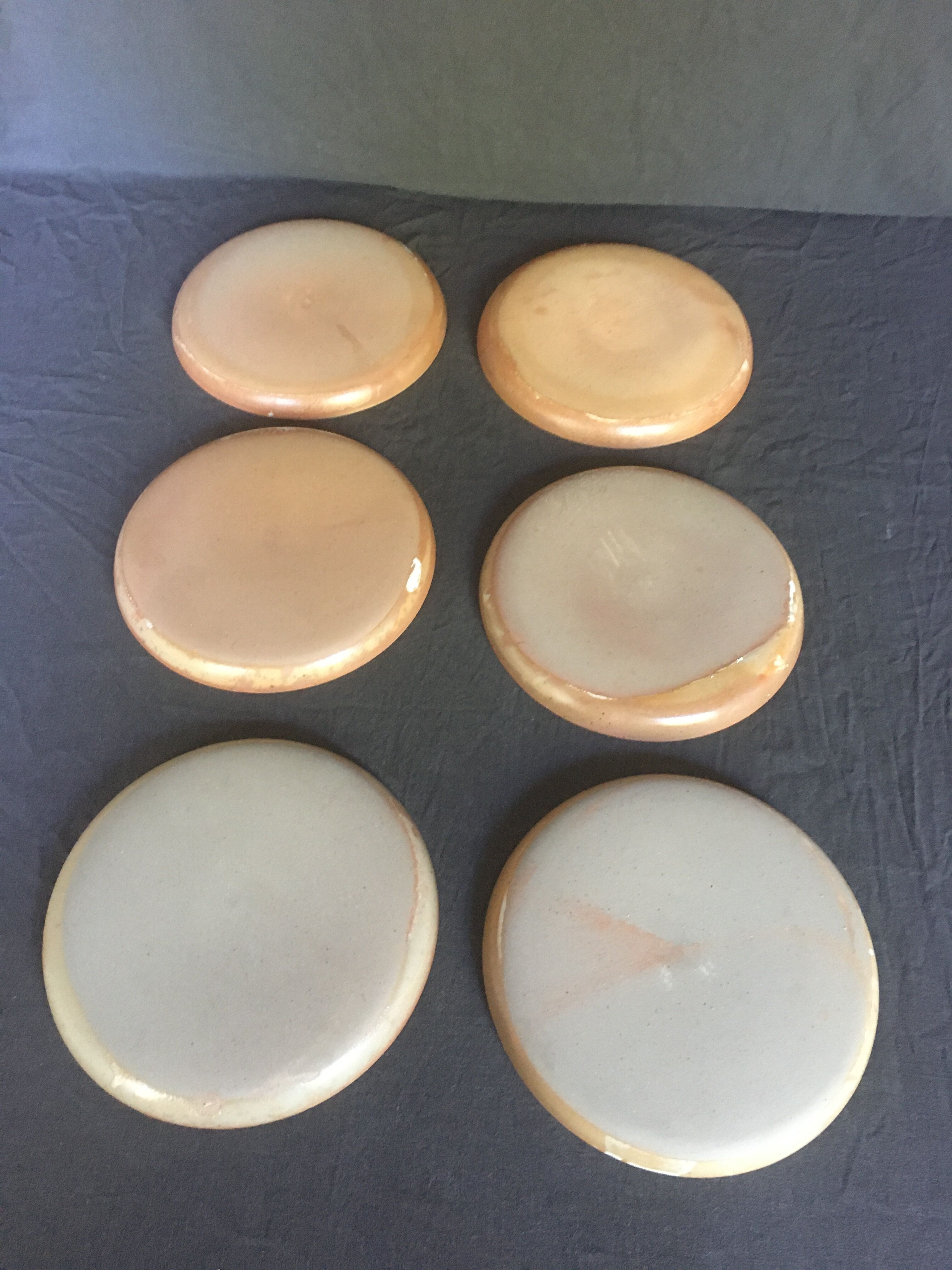 Lot of 6 flat sandstone plates