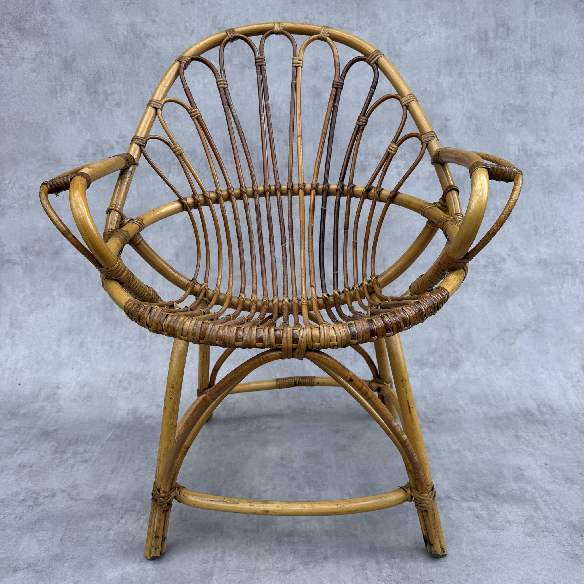 Fauteuil en rotin des années 60 France