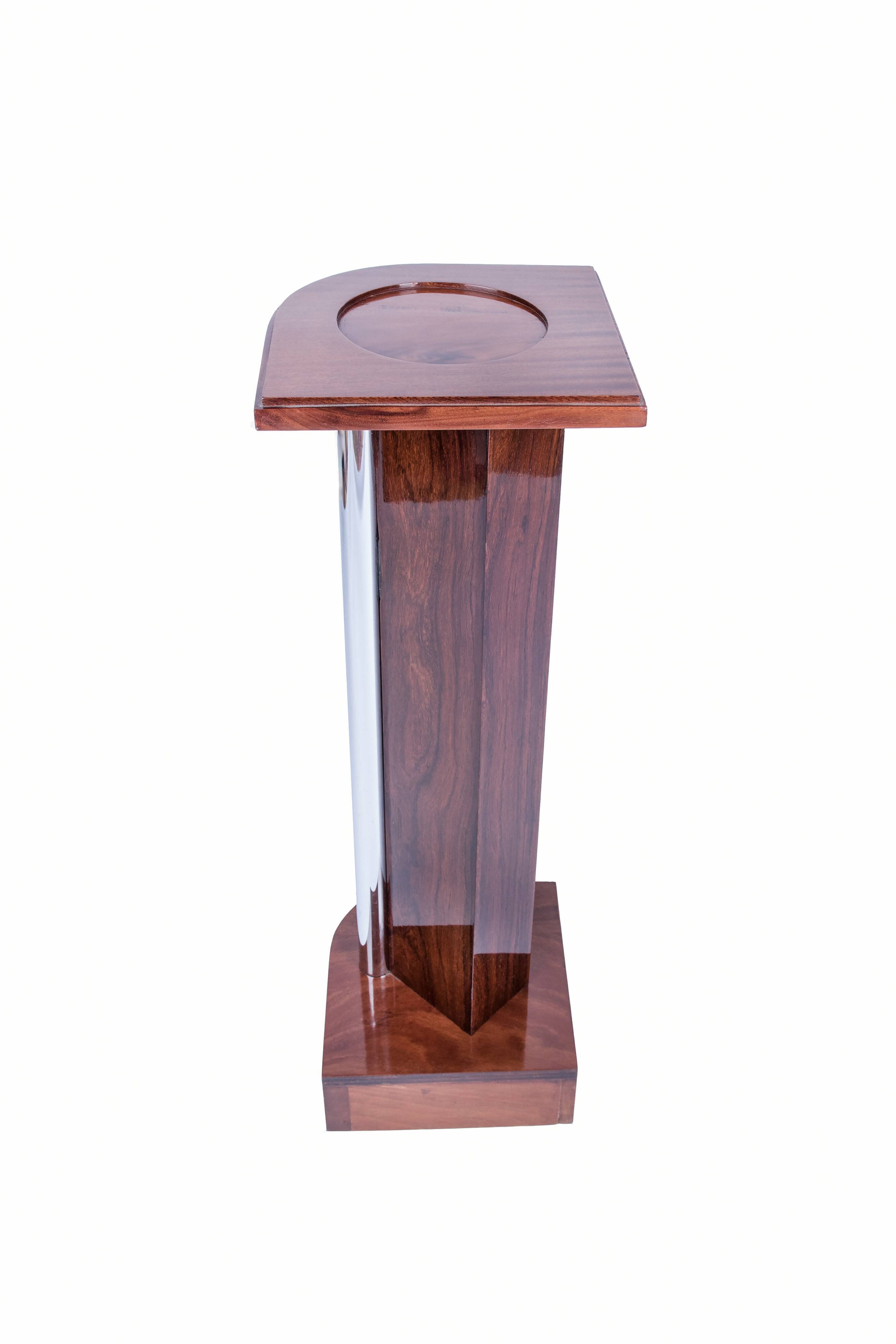 Art-deco Piedestal