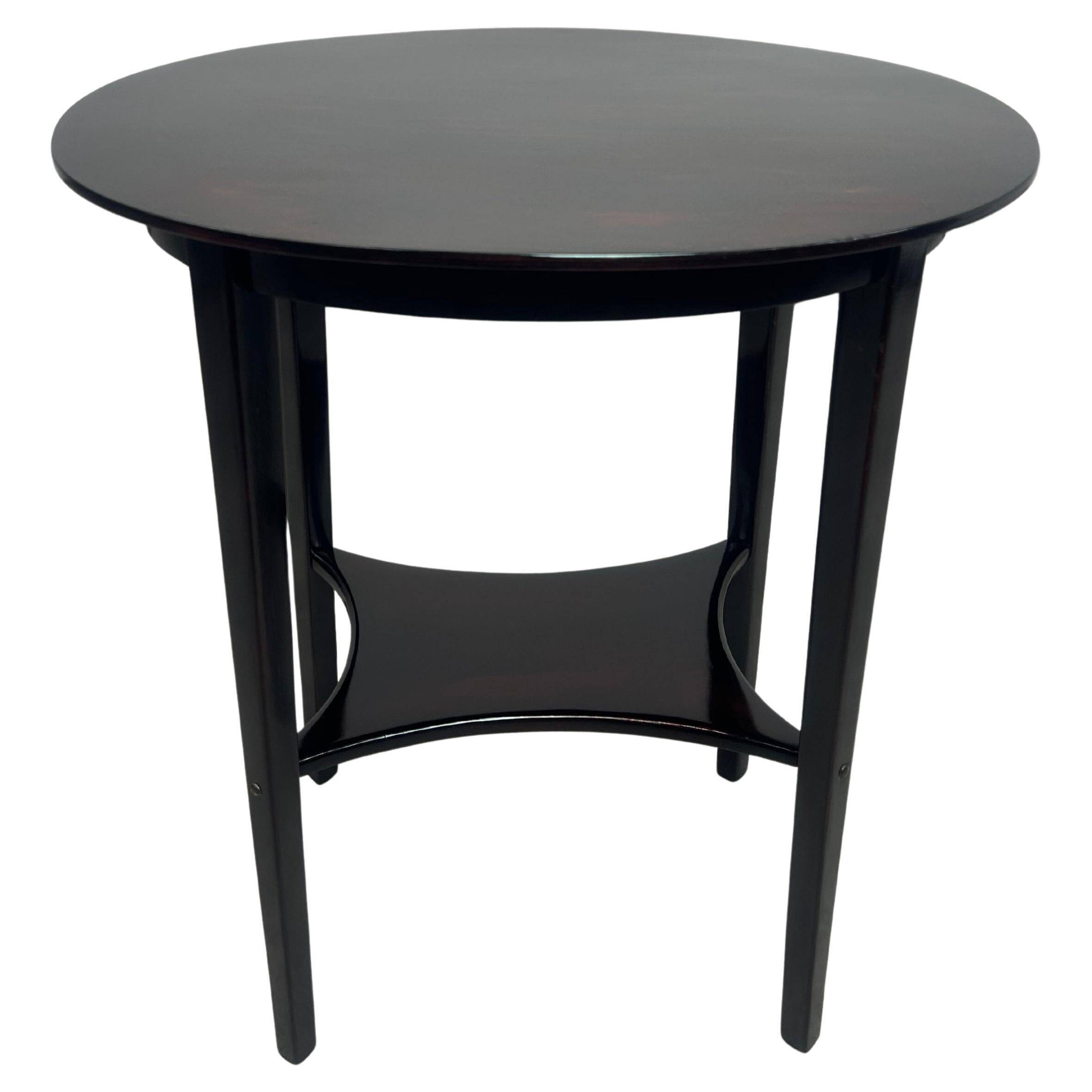 Side table Secession by Thonet