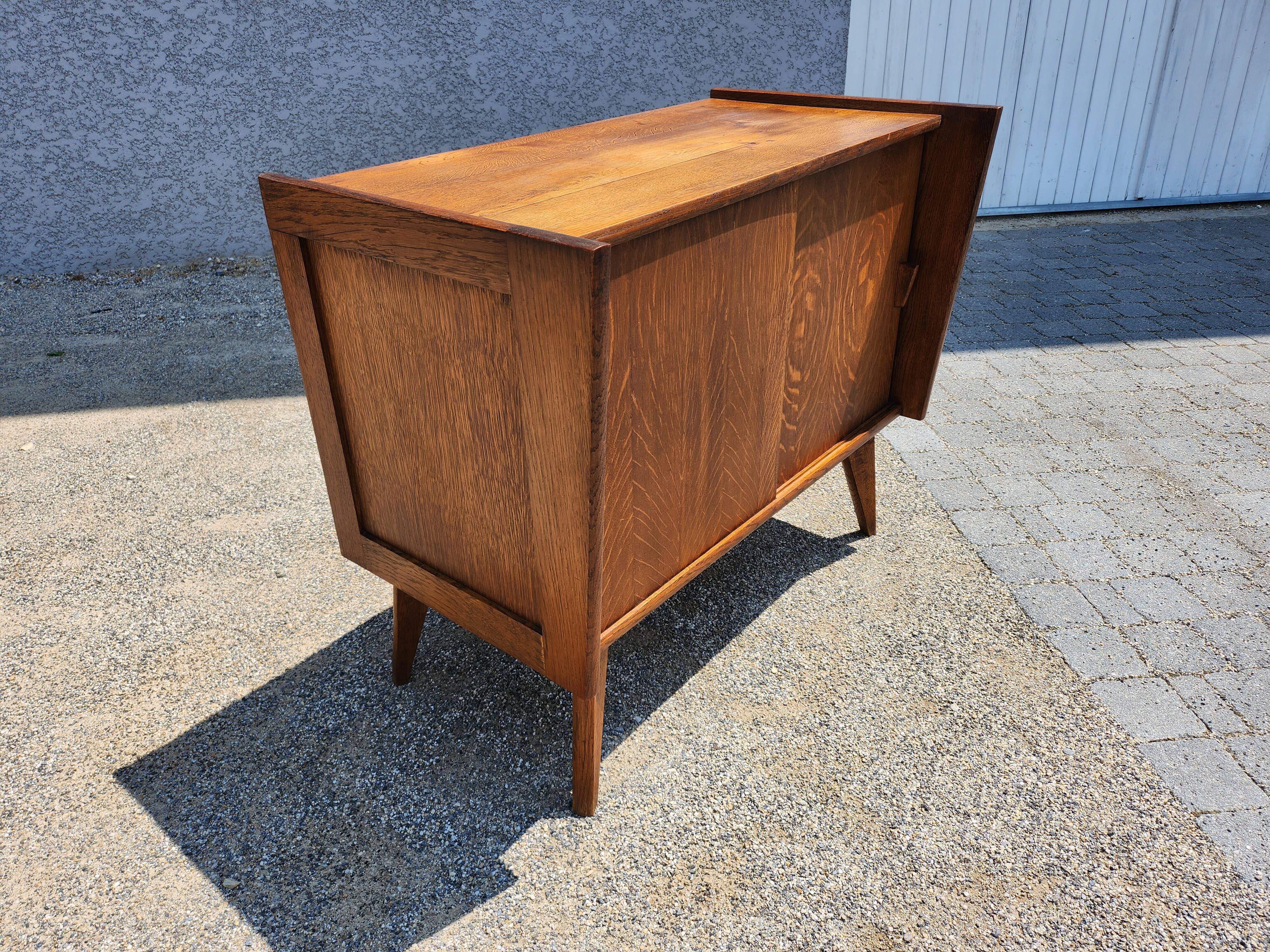 Bar furniture vintage compass