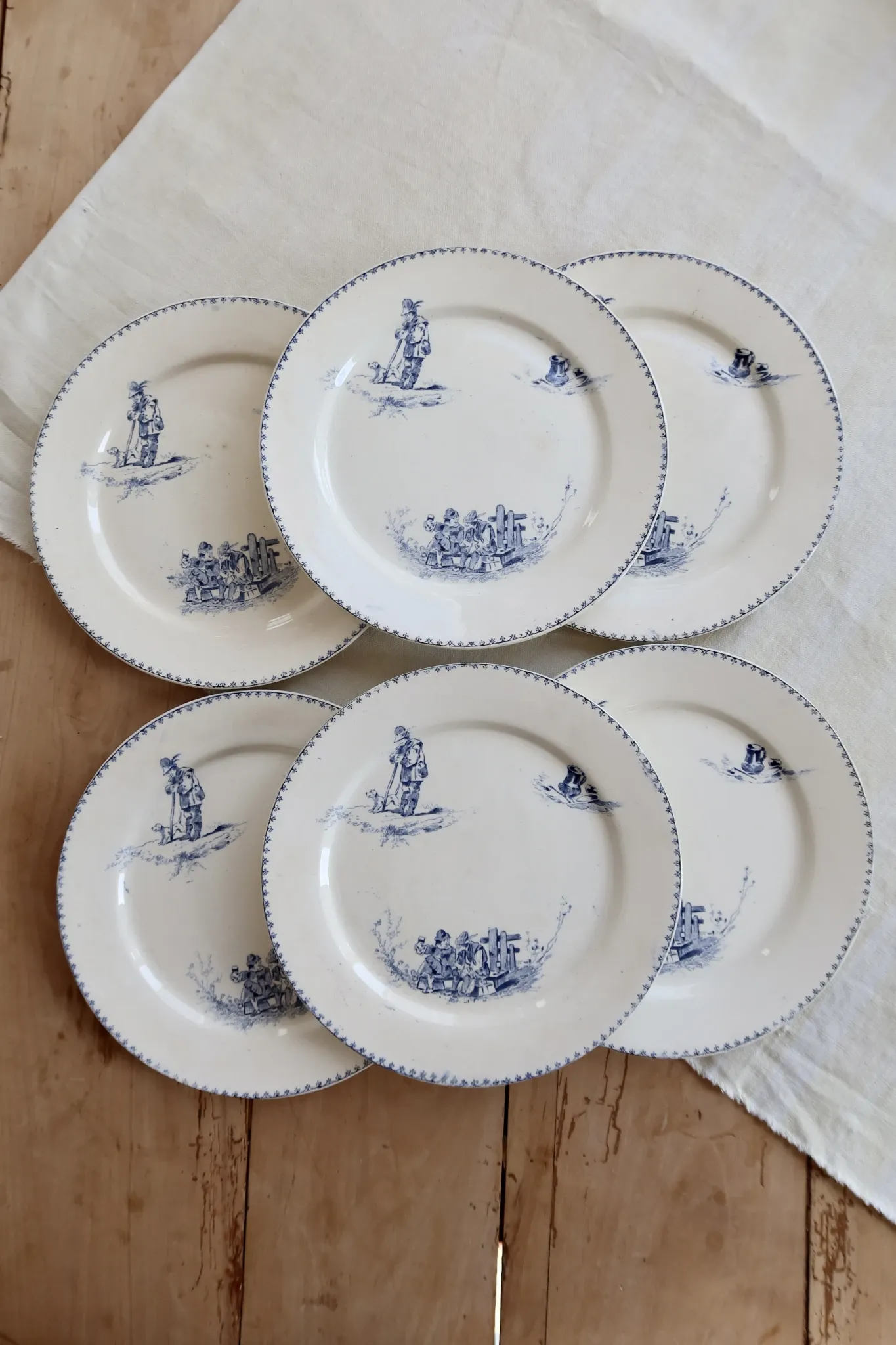 6 antique flat plates Creil and Montereau Téniers service