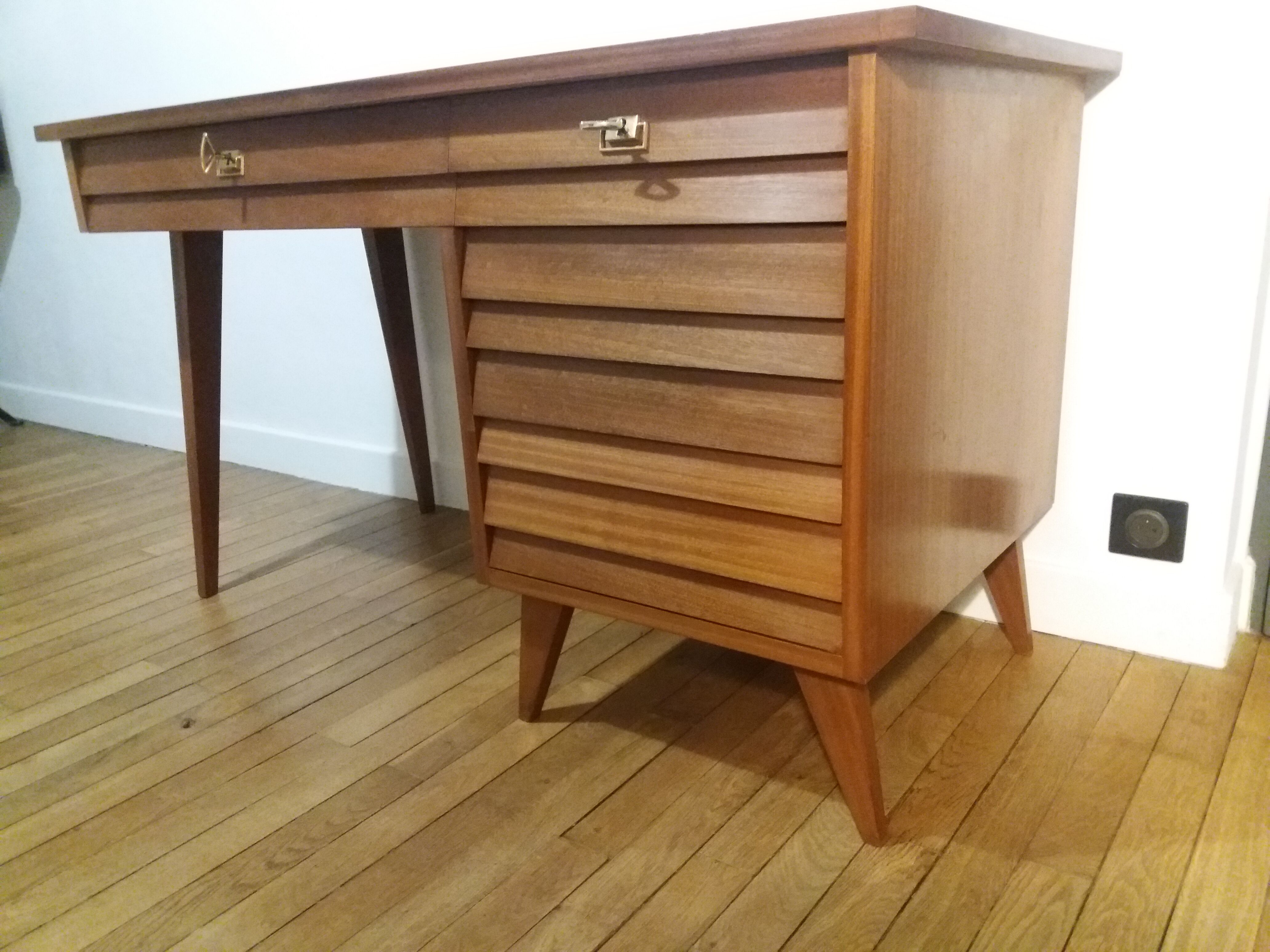 Office feet compass 50s