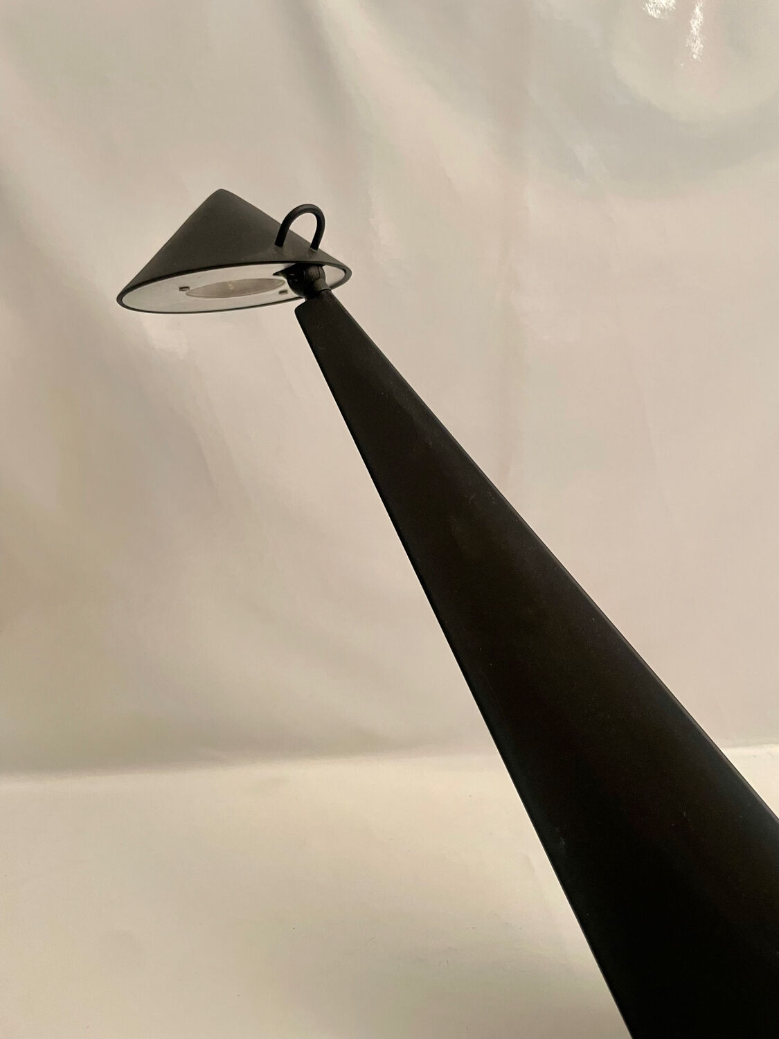 Toucan desk lamp, Patrice Bonneau for Genexco