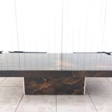 Table basse laquée à décor solaire