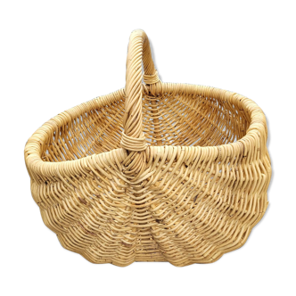 Wicker basket