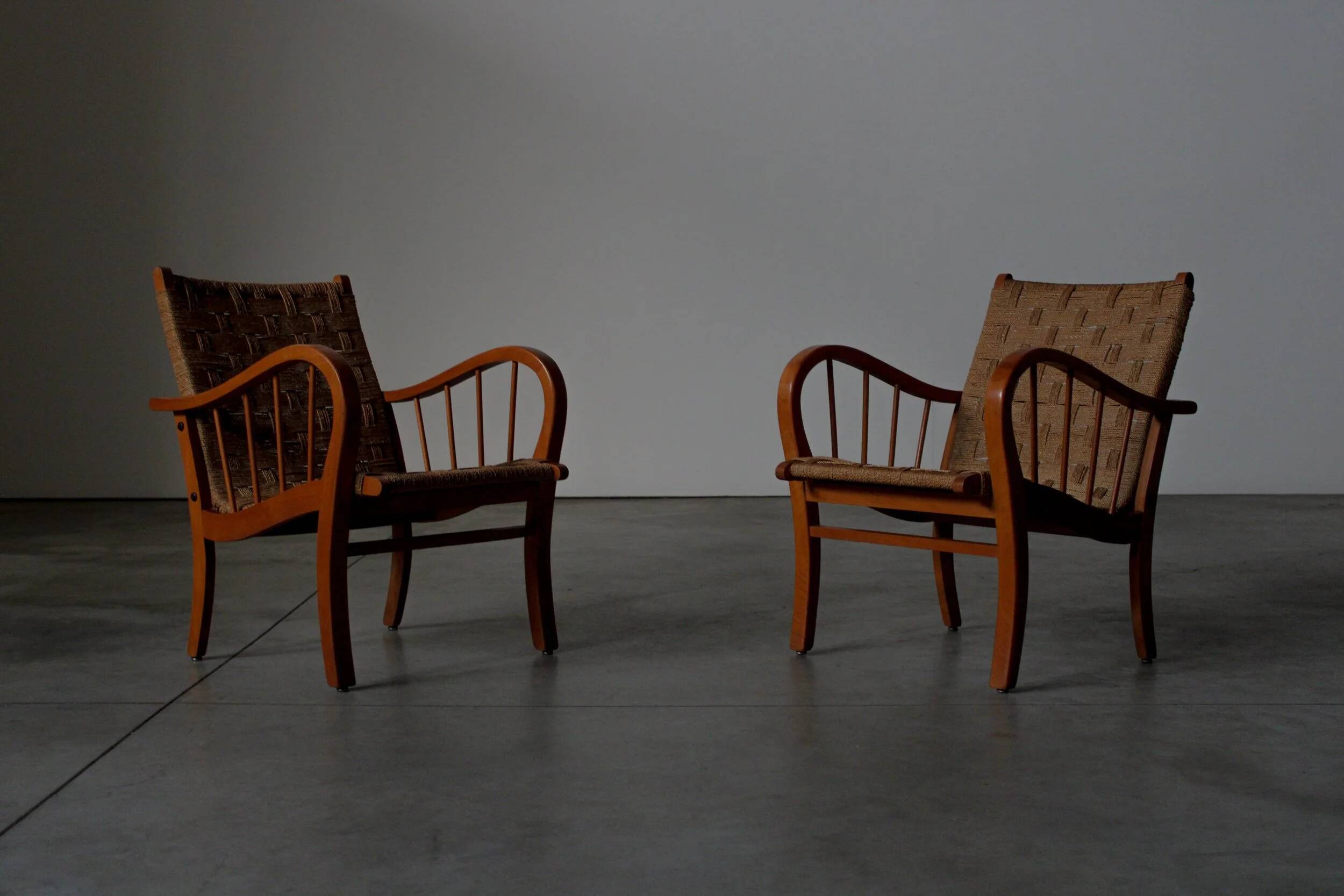 Pair of oak and rope arm chairs - Germany 1950s