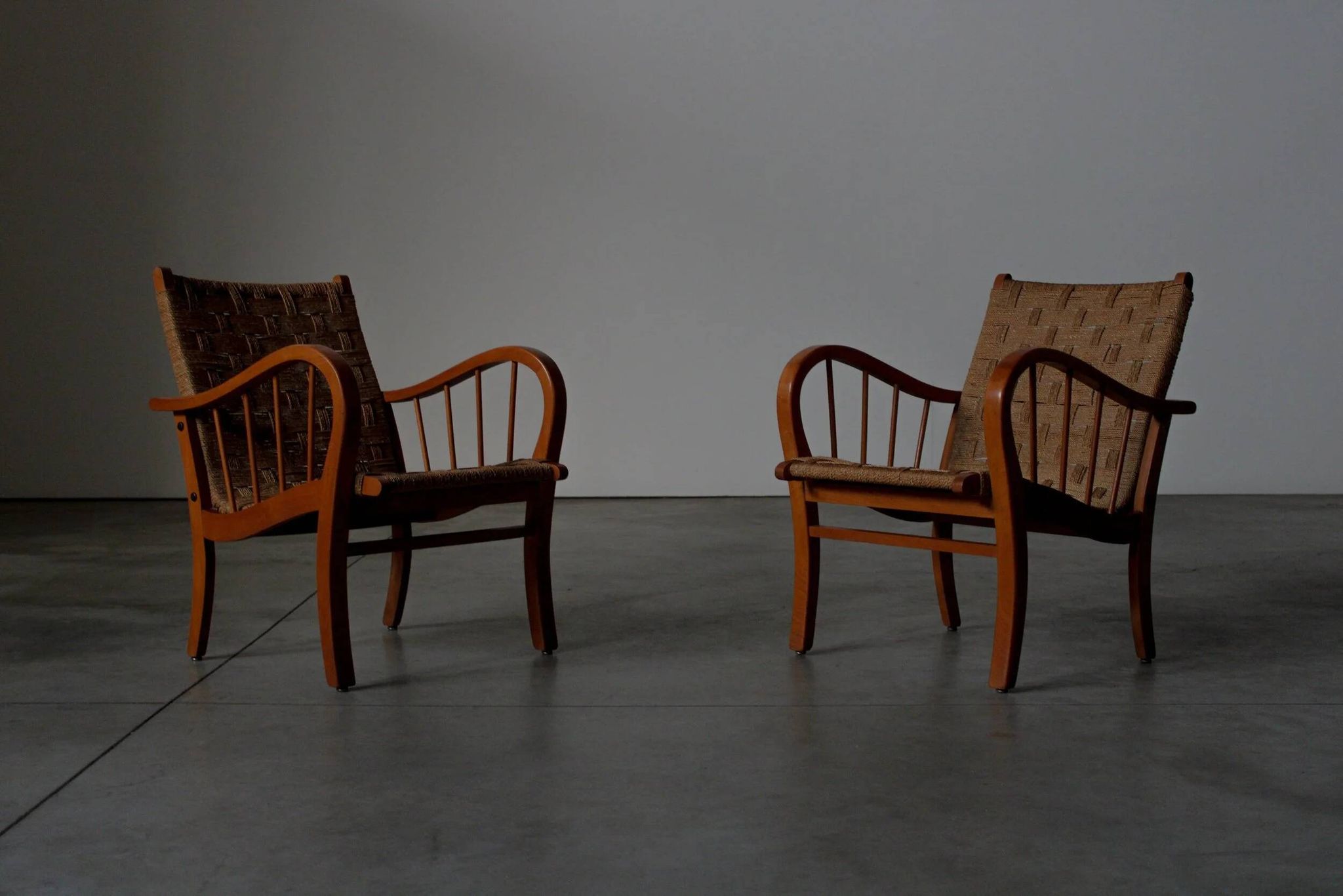 Pair of oak and rope arm chairs - Germany 1950s