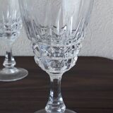 6 stemmed glasses