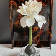 Candle holder