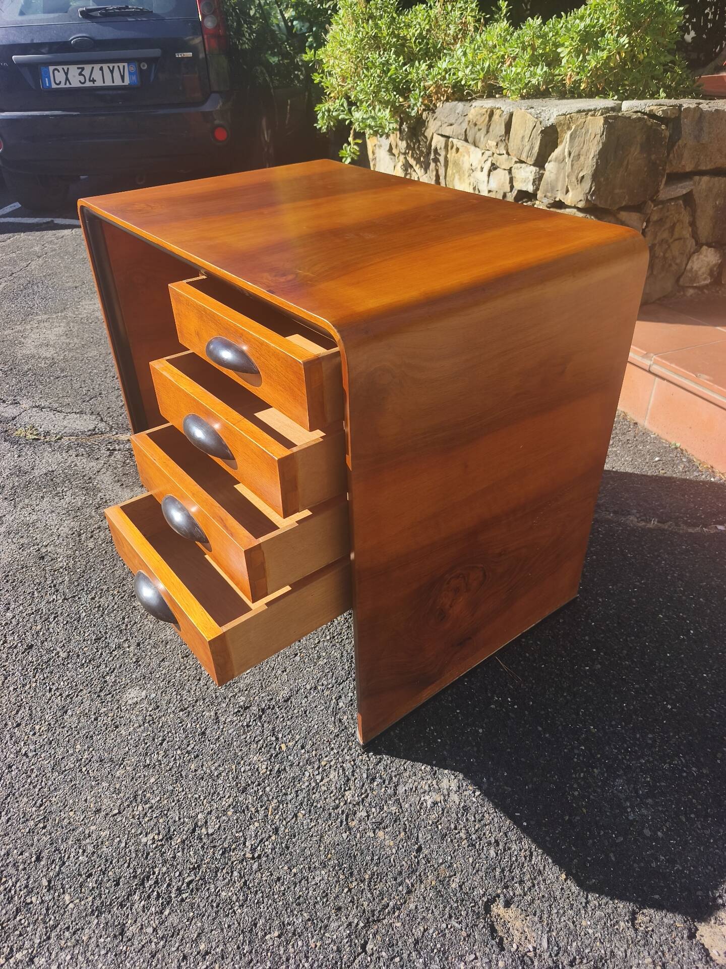 Italian walnut writing desk.attrib Guglielmo Ulrich