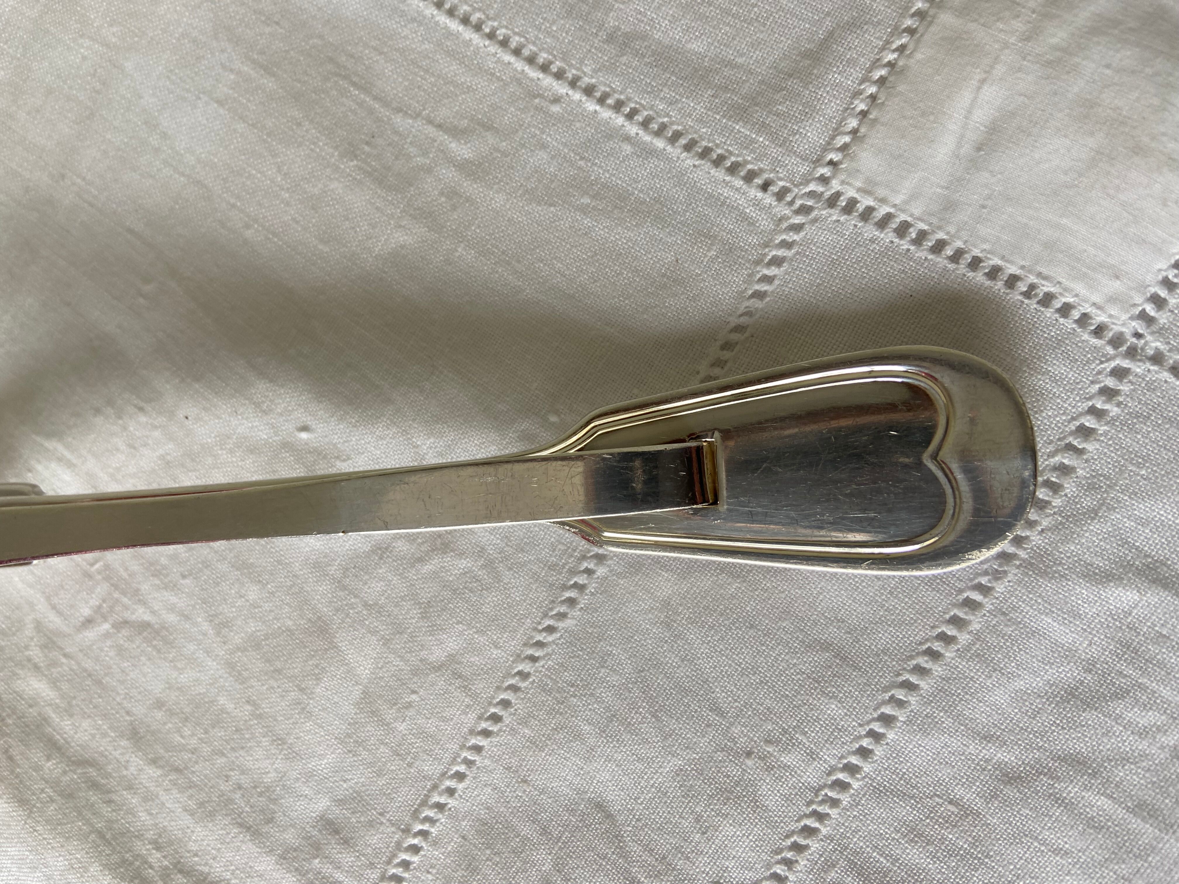 Degreasing sauce spoon